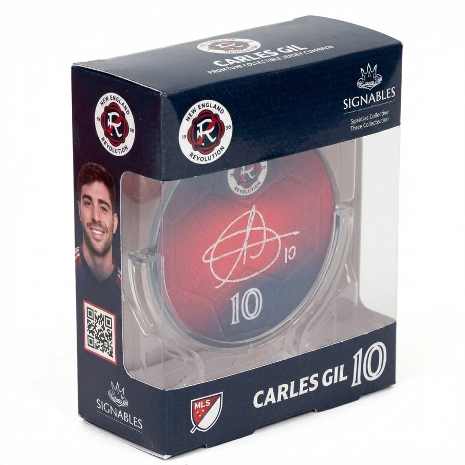 New England Revolution Carles Gil #10 Fußball Sammlerstück 14 cm 850056417990